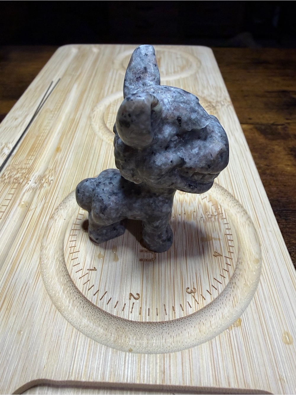 Natural Yooperlite Donkey Shrek Stone Carving UV Reactive Figurine - Picture 9 of 12